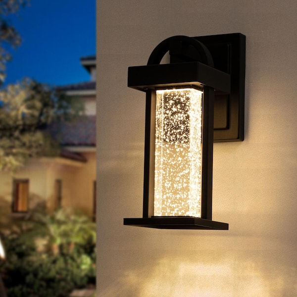 Outdoor LED Lighting & LED Exterior Light Fixtures