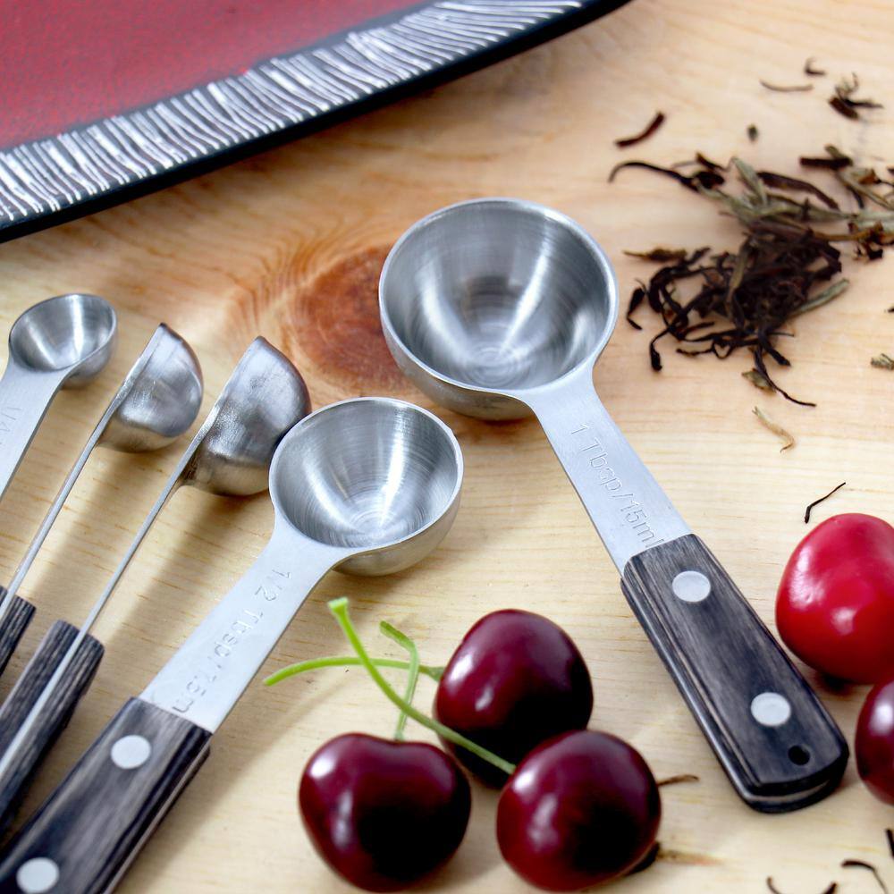 Oster Oster Blakeley 5 Piece Stainless Steel Measuring Spoon Set in Dark Gray with Wood Handles
