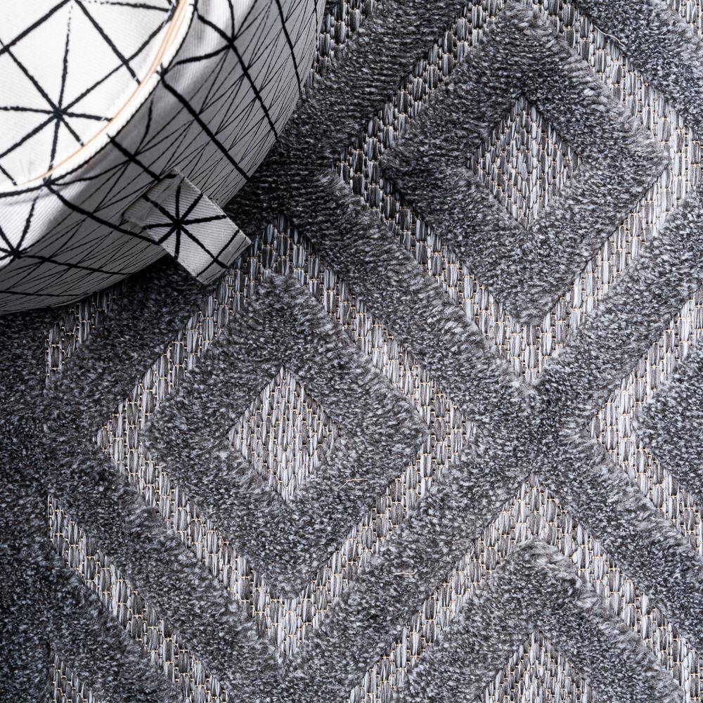 Handmade Dark Gray Geometric Round Synthetic Rug