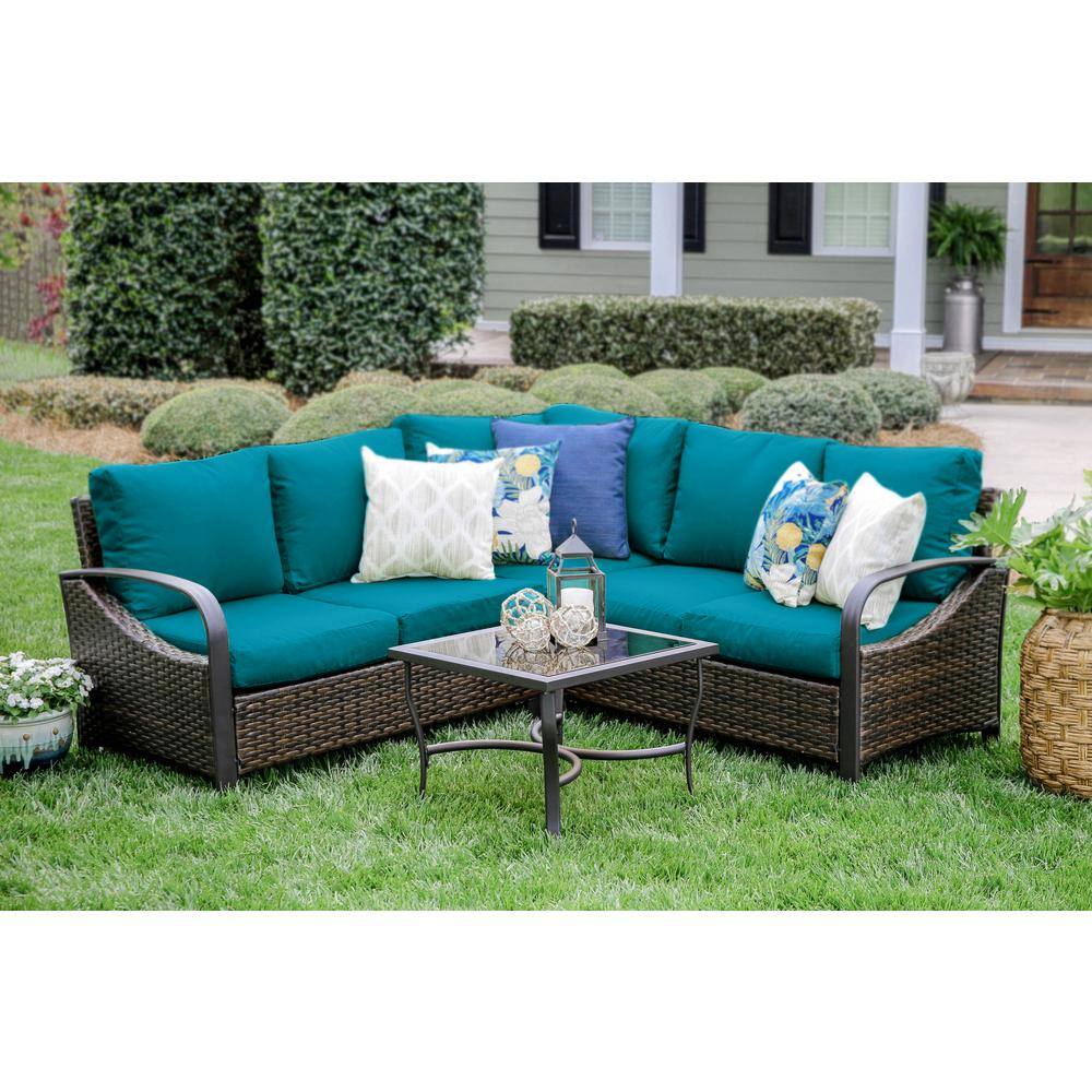 Leisure Made Trenton 4-Piece Wicker Sectional Seating Set with Peacock ...