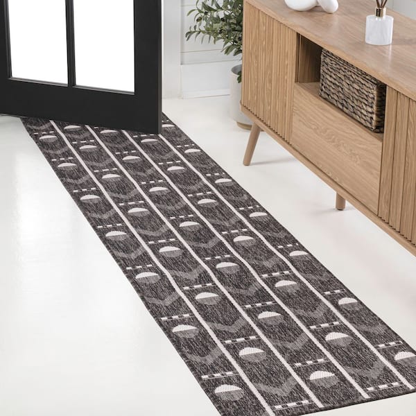 Soren Modern Geometric Black/Cream 2 ft. x 8 ft. Indoor/Outdoor Runner Rug