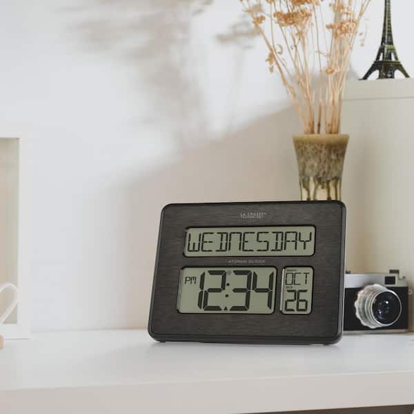 La Crosse Technology Atomic Full Calendar Digital Clock with Extra