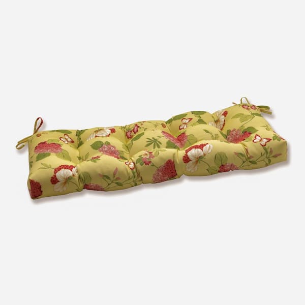 Pillow Perfect Floral Rectangular Outdoor Bench Cushion in Red