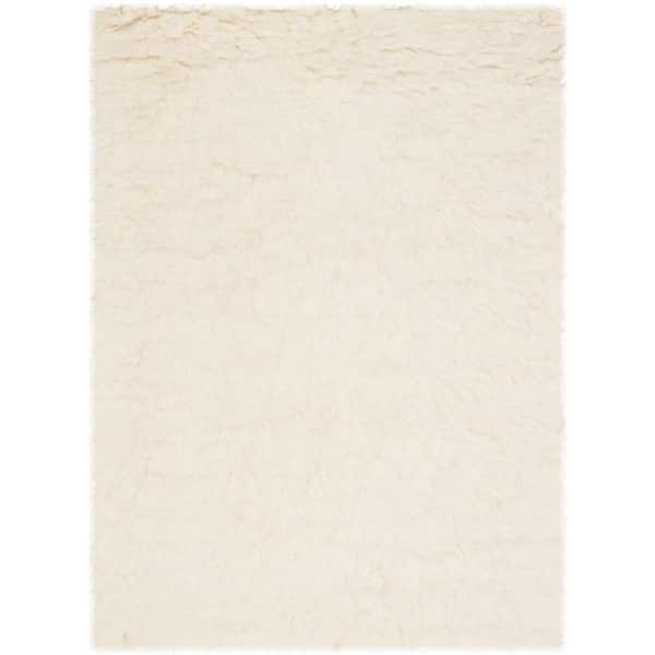 SAFAVIEH Flokati Ivory Doormat 2 ft. x 3 ft. Solid Area Rug
