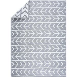 Gray and White 5 ft. X 7 ft. Size Amsterdam Design 100% Eco-friendly Lightweight Plastic Indoor/Outdoor Area Rug