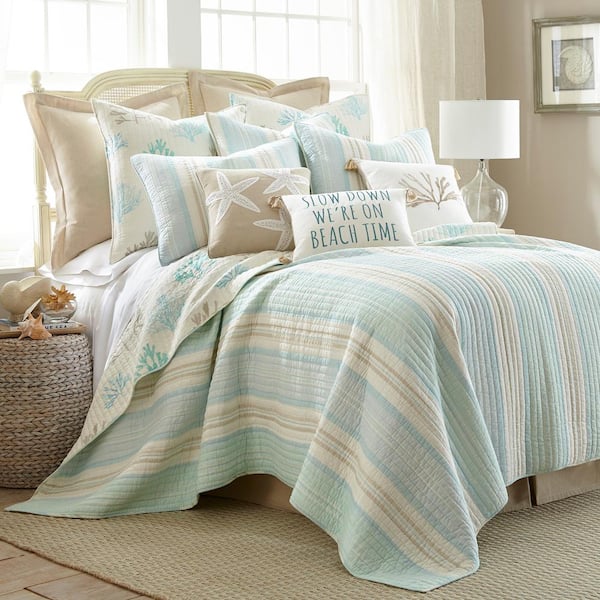 Stone Harbor 3-Piece Blue, Taupe and white Cotton King Quilt Set