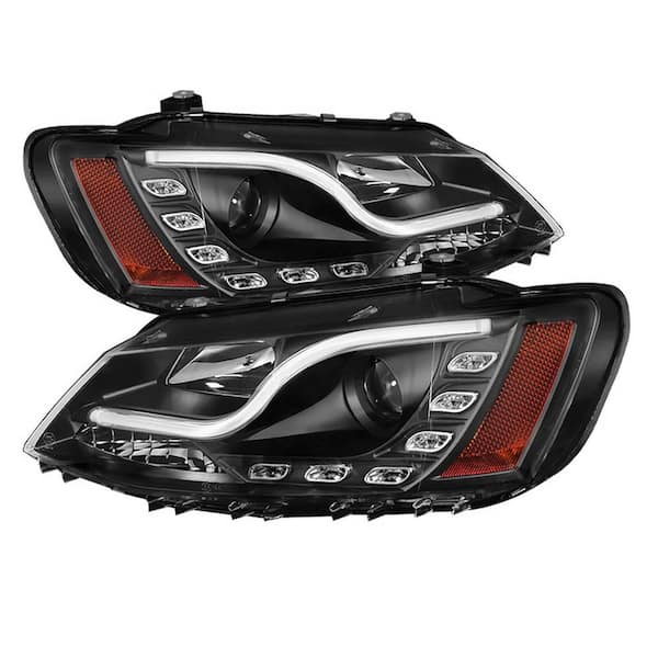 Spyder Auto Volkswagen Jetta 11-14 Projector Headlights - Halogen Model Only/Only fits sedan models Light Tube DRL - Black