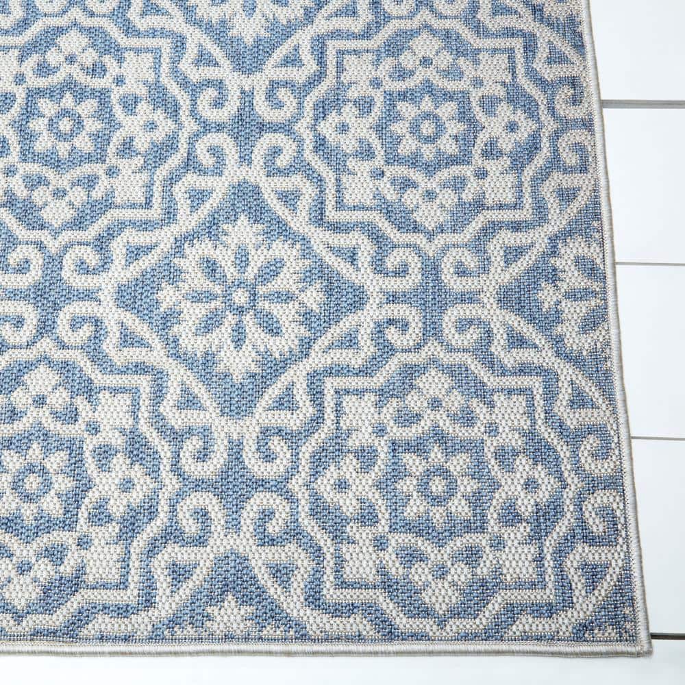 Danica Medallion Blue/Gray Synthetic Indoor/Outdoor Area Rug