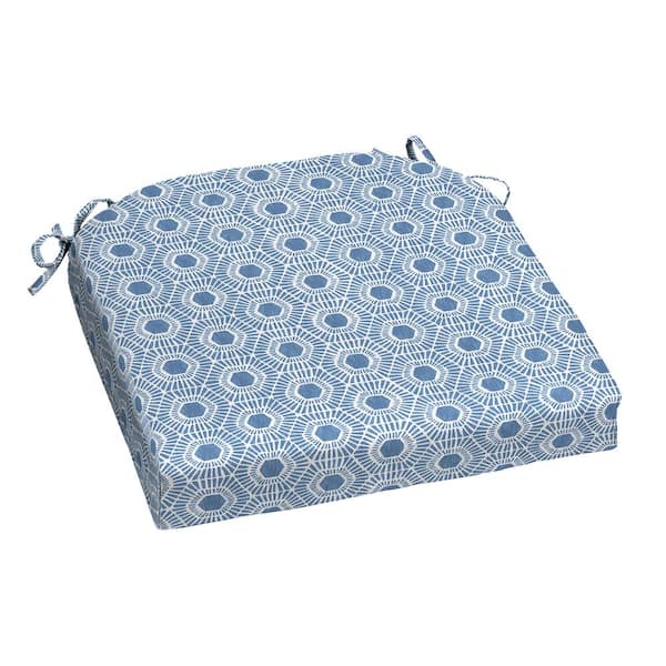 Hampton Bay 20 in. W x 20 in. D Universal Outdoor Seat Pad in Malibu Geo