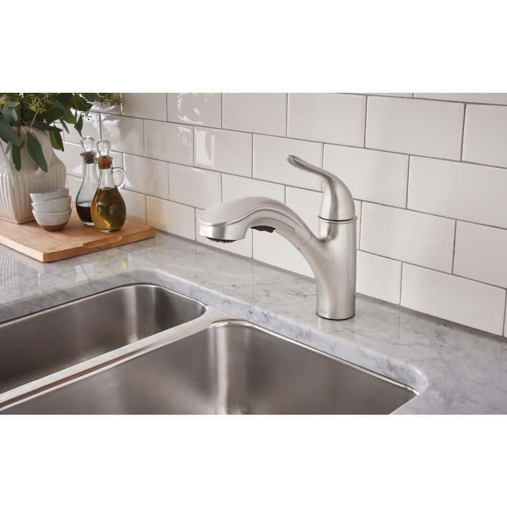 Spot Resist Stainless Single-Handle Pull-Out Kitchen Faucet