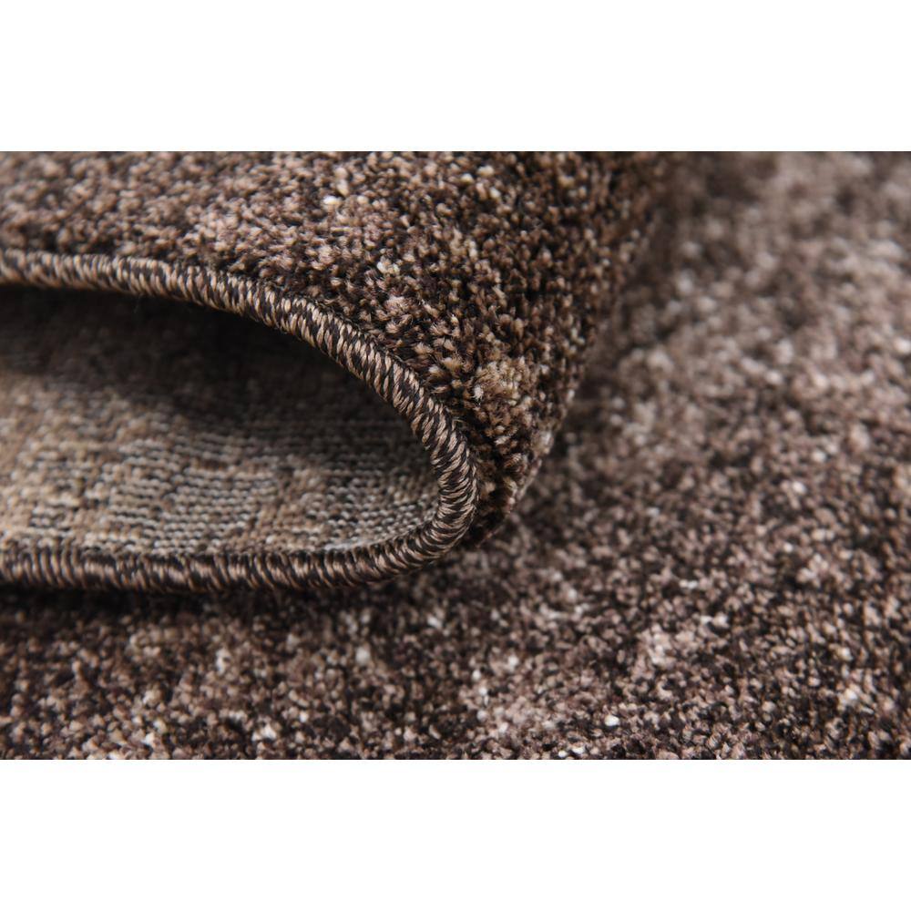 Brown Tufted Reversible Synthetic 6' x 9' Area Rug