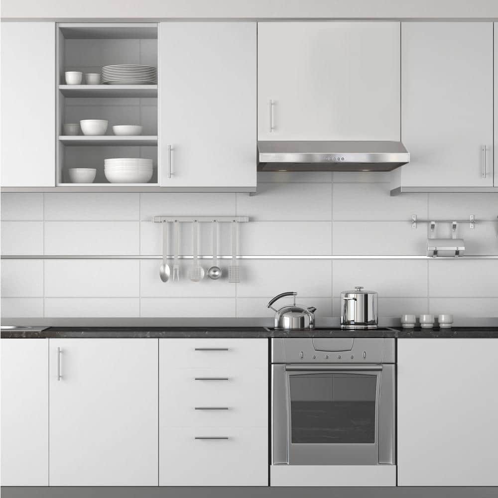 Cavaliere 32" Stainless Steel Under Cabinet Range Hood