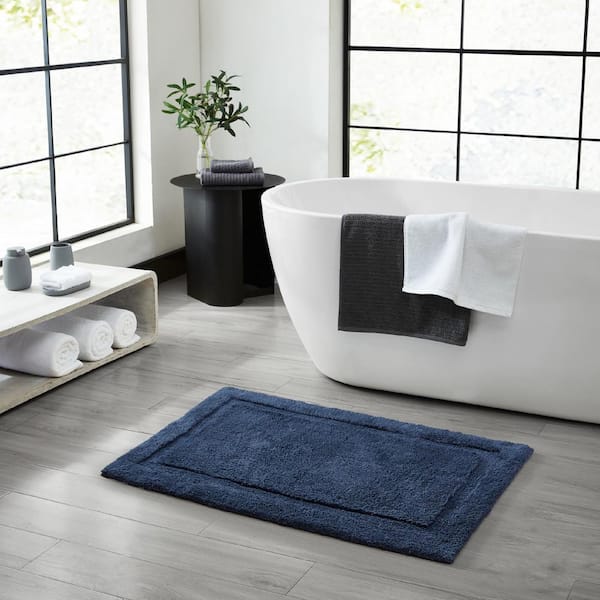Jean Pierre NEW YORK Lydia Border Dark Blue 20 in. x 32 in. Cotton Plush Bathmat