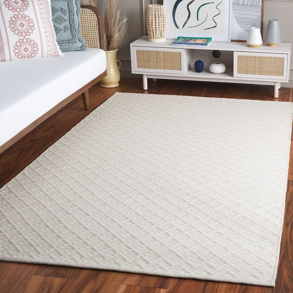 Vermont 5 ft. x 8 ft. Ivory Modern Diamond Area Rug