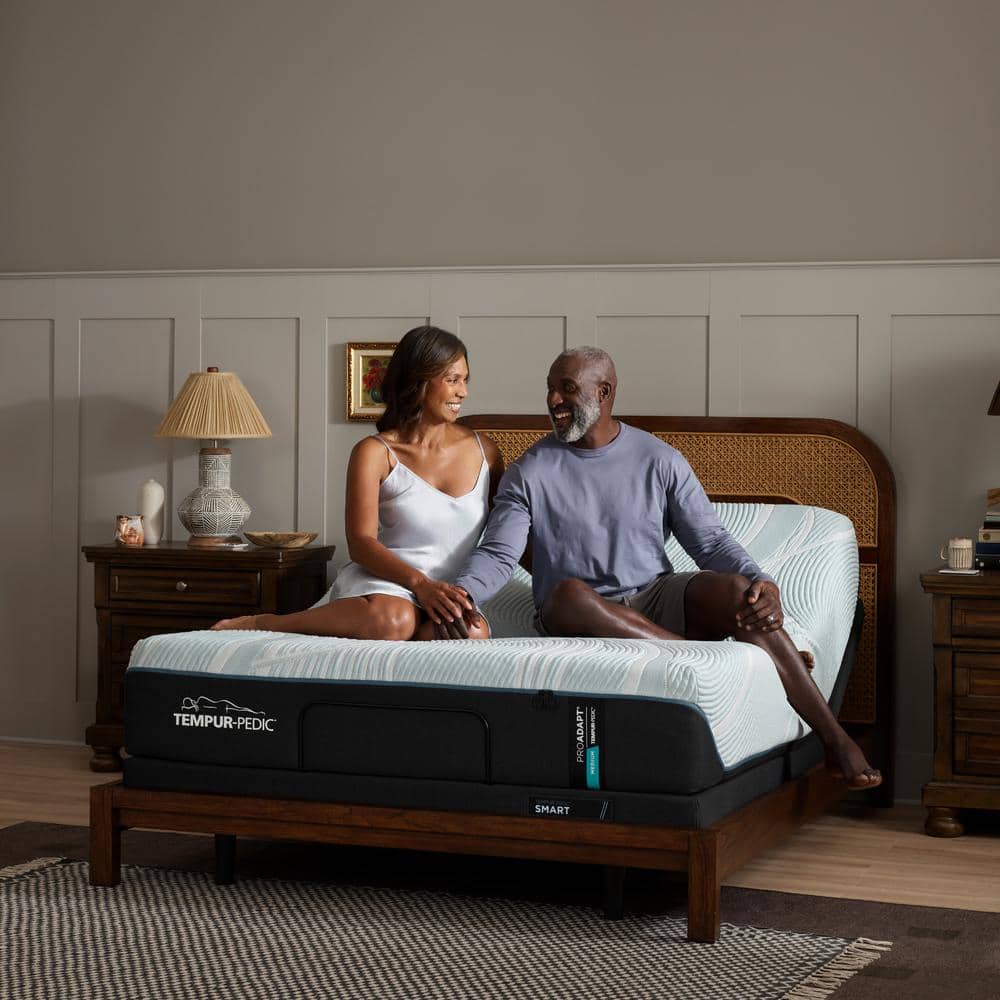 Queen Medium Memory Foam Adjustable Mattress with SmartClimate Cover