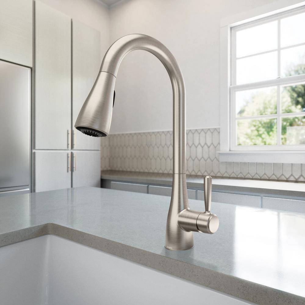 Stainless Steel Single Handle Pull-Down Kitchen Faucet