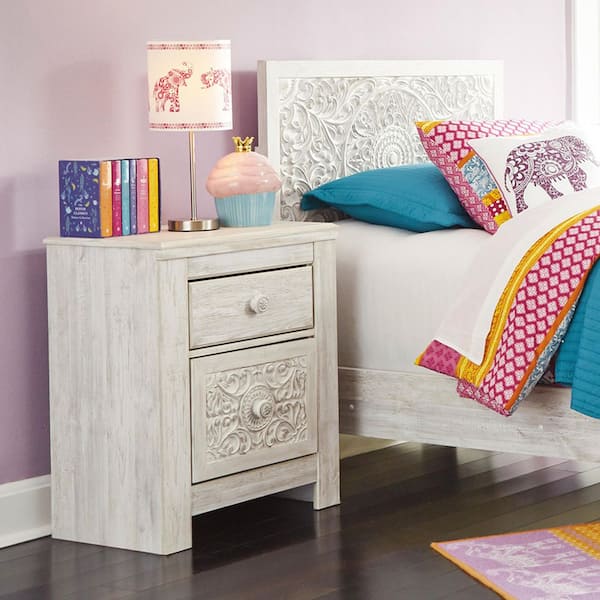 Signature DESIGN BY ASHLEY Paxberry Whitewash 2-Drawer 24.21 in. W