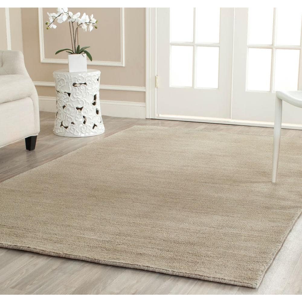 Handmade Grey Wool Solid Area Rug, 4' x 6'