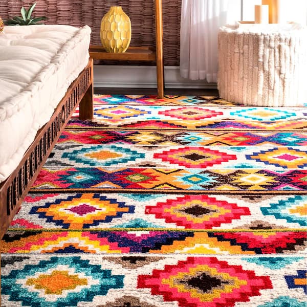 https://images.thdstatic.com/productImages/b03f4a46-e421-47a9-a827-81b1b07196fc/svn/multi-nuloom-area-rugs-eccr04a-6709-1d_600.jpg