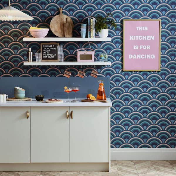 Envy Curve Surf Wallpaper