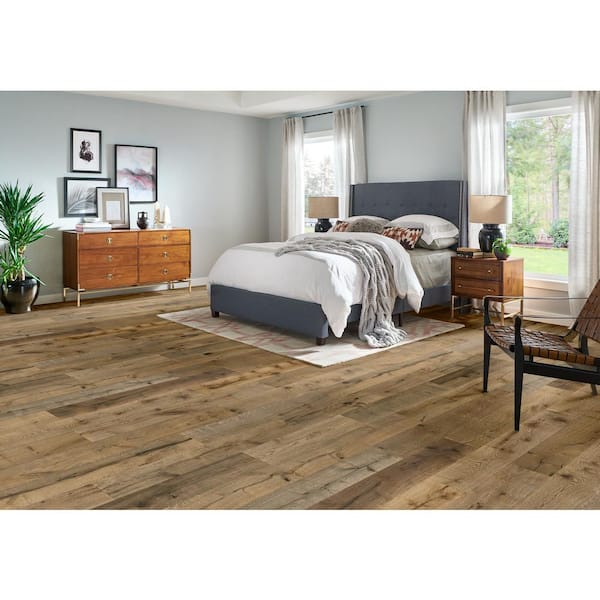 Time Honored Light Gray Oak 3/8 in. T x 7.3 in. W Click Lock Wire Brushed Engineered Hardwood Flooring (32.6 sq.ft./ctn)