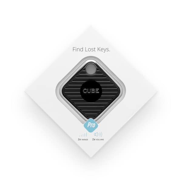 Chipolo ONE - 1 Pack - Key Finder, Bluetooth Tracker for Keys, Bag, Item  Finder. Free Premium Features. iOS and Android Compatible (Black)