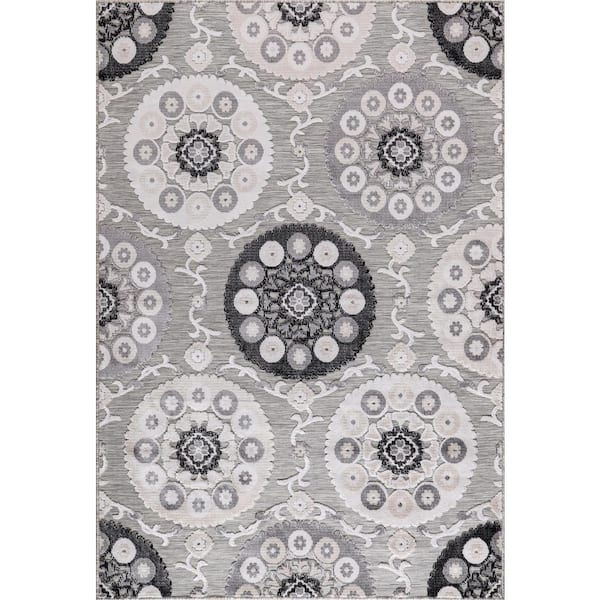 CAMILSON Bloom Gray/Black 8 ft. x 10 ft. Bohemian Medallion Floral Indoor/Outdoor Area Rug