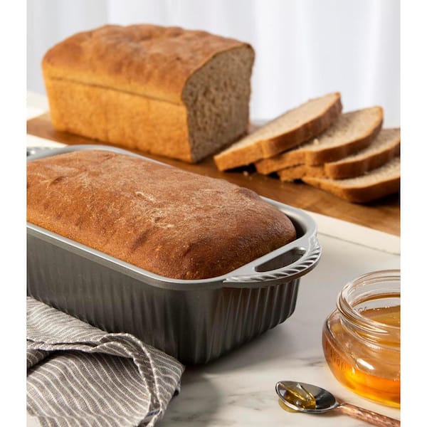 Nordic Ware Anniversary Loaf Pan, 6 cups