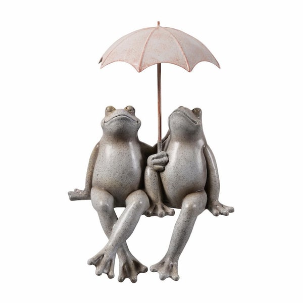 HI-LINE GIFT LTD Sitting Couple Frogs W/Umbrella Garden Statue Yard Decor