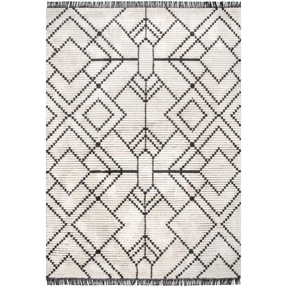 Carlina Beige Geometric Soft Shag Fringe 4' x 6' Area Rug