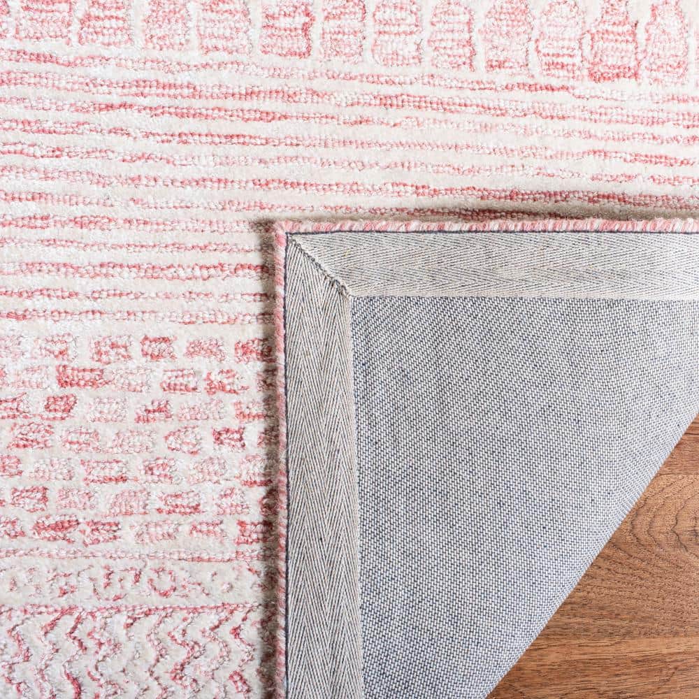 Light Pink Ivory Hand-Tufted Wool Viscose 4' x 6' Rug