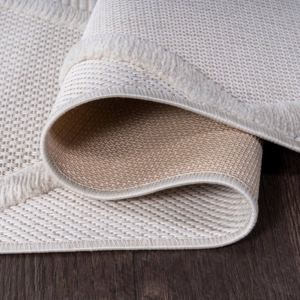 Ivory Trellis 5x8 Synthetic Indoor/Outdoor Area Rug