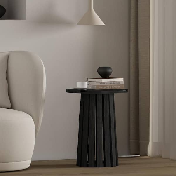 Manhattan Comfort Layla 17.7 in. Modern Black Round MDF End Table