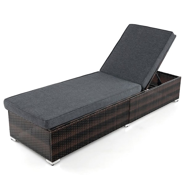1-Piece Wicker Outdoor Chaise Lounge with 4-Level Backrest and Gray Cushions