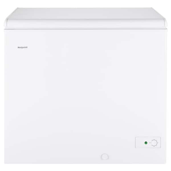 Hotpoint 7.1 Cu. Ft. Manual Defrost Chest Freezer