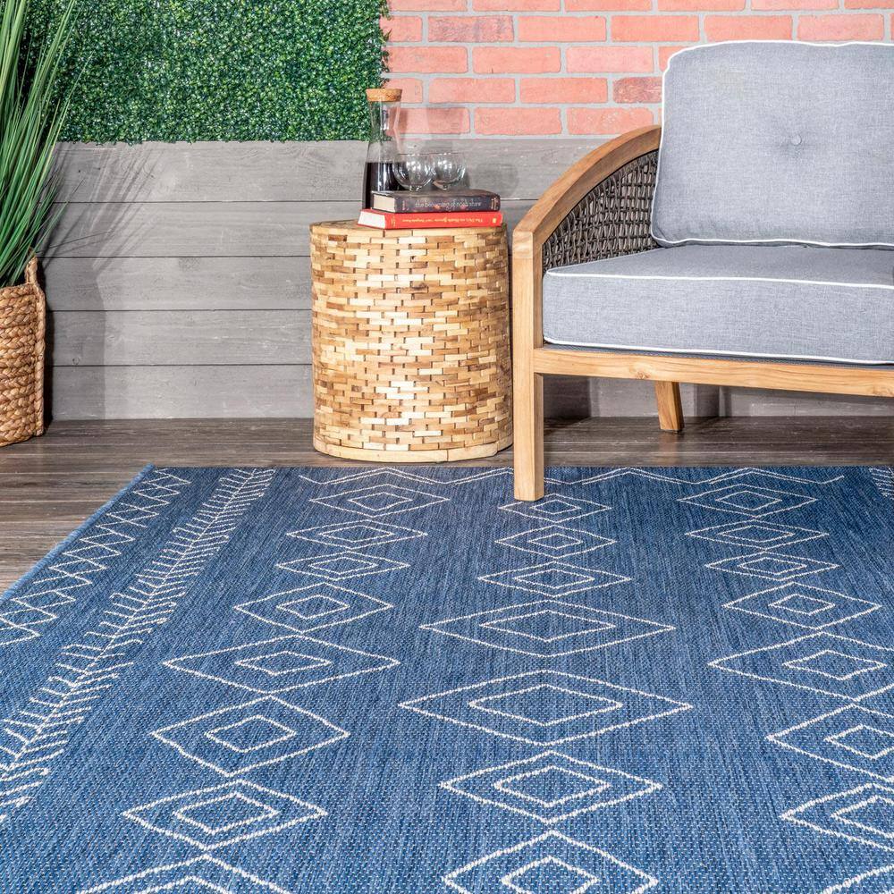 Blue Moroccan Pattern Stain-Resistant Synthetic Area Rug