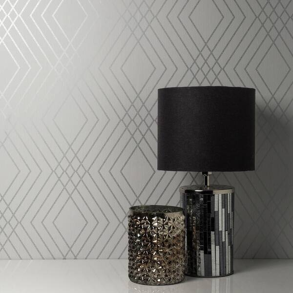 Silver Trellis Wallpaper on Light Grey Traditional Design with Metallic FD41995 