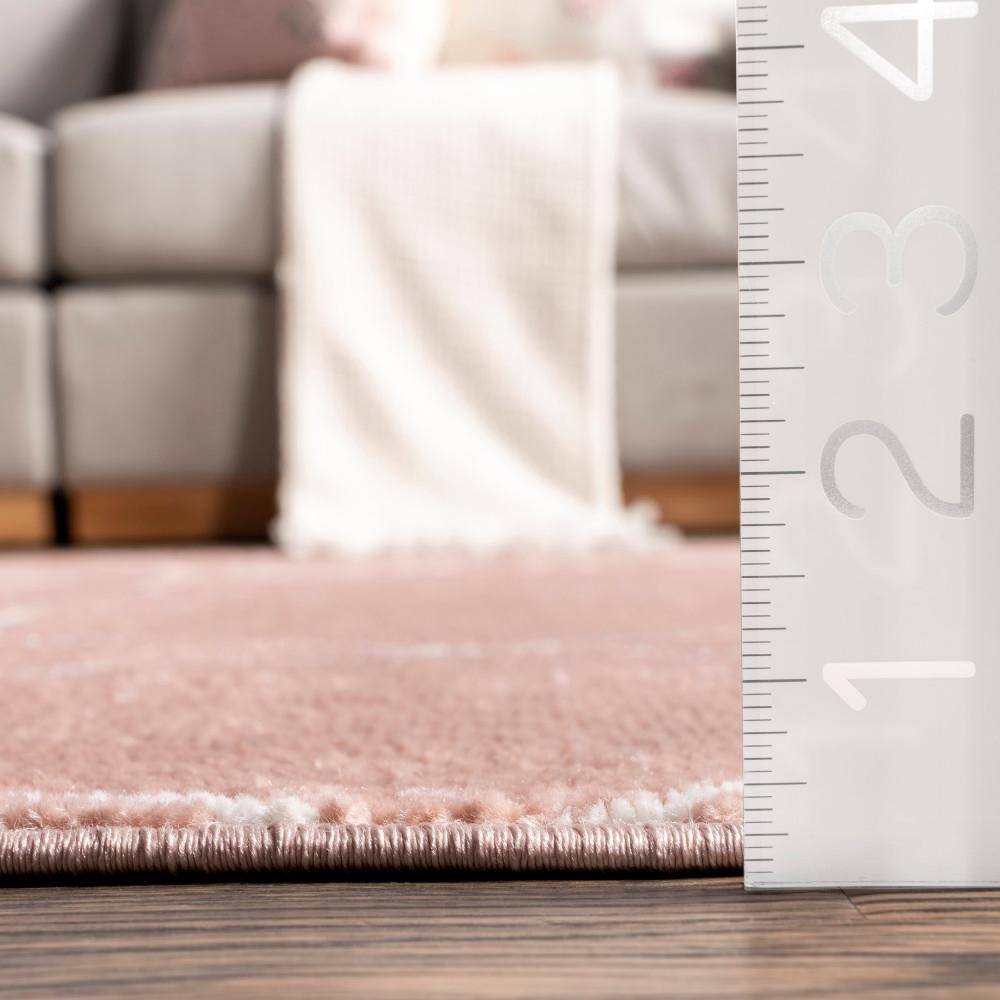 Pink Geometric Synthetic Medium Pile 4' x 6' Area Rug