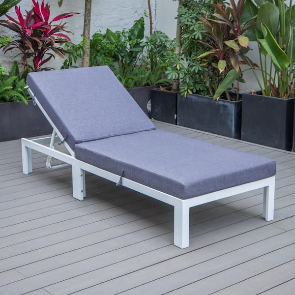 Leisuremod Chelsea Modern White Aluminum Outdoor Patio Chaise Lounge Chair with Blue Cushions