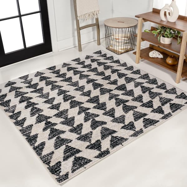 JONATHAN Y Aisha Moroccan Triangle Geometric Cream/Black 8 ft. Square Area Rug