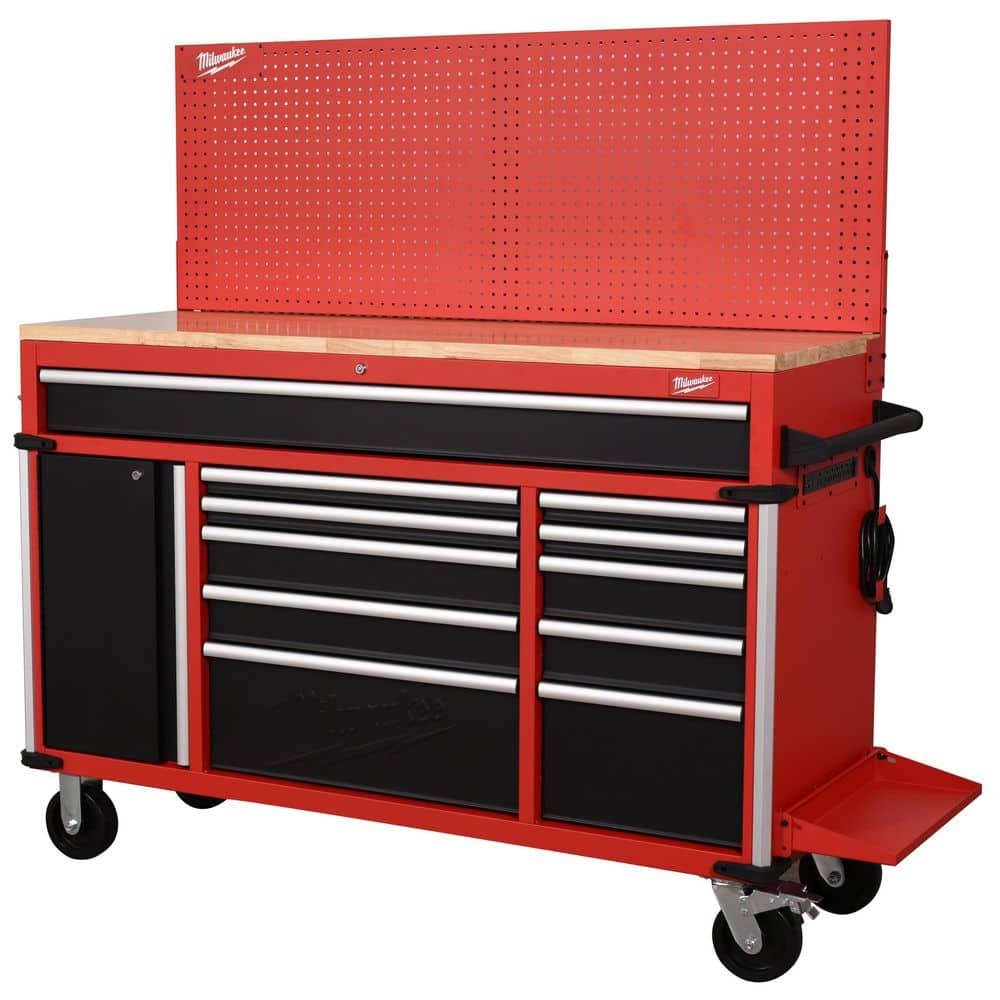 Milwaukee High Capacity 61 in. W x 22.1 in D 11-Drawer Mobile