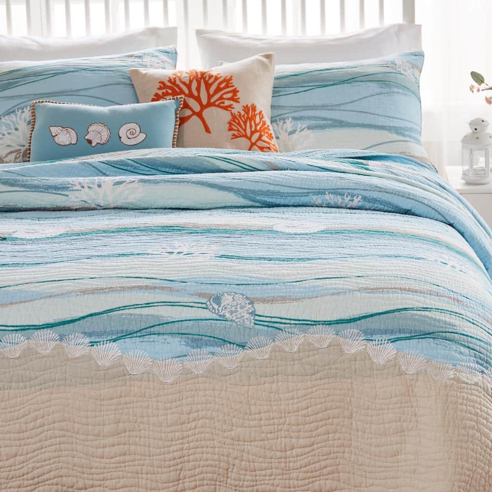 Maui Coastal Blue Cotton Reversible King Quilt Set