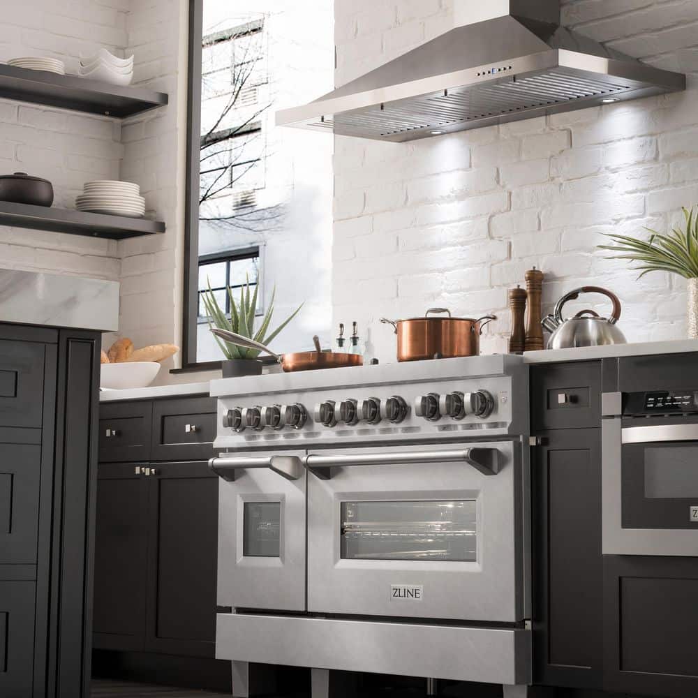 ZLINE 48" Stainless Steel Dual Fuel Range with Brass Burners