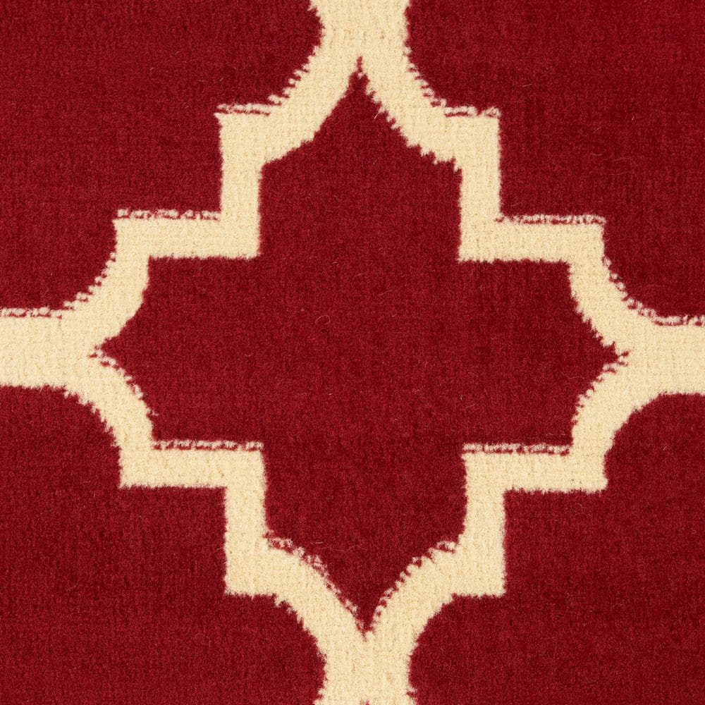 Tufted Handmade 5' x 7' Rectangular Red Spot Resistant Rug