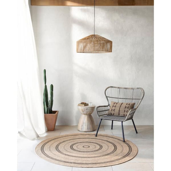 Encore Tan/Black Cottage 3 ft. Round Indoor/Outdoor Area Rug