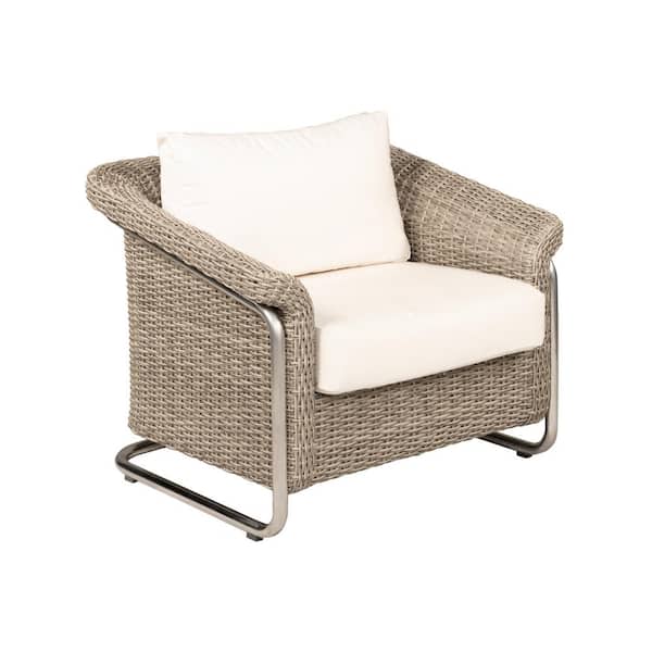 FLEXSTEEL Vista Outdoor Wicker Accent Chair with Sunbrella Fabric Cushion in Beige