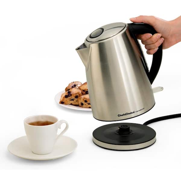 https://images.thdstatic.com/productImages/b0dc9686-446b-47bf-9644-d46f02826391/svn/stainless-chef-schoice-electric-kettles-6810001-40_600.jpg