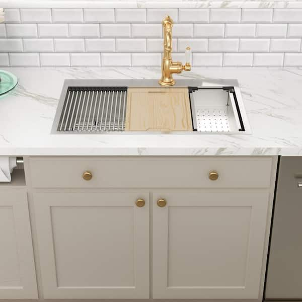 https://images.thdstatic.com/productImages/b0df1871-723c-4fa0-a85c-6cb98da2fcb5/svn/silver-drop-in-kitchen-sinks-asstqb3322a264-31_600.jpg