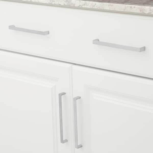 Mégantic Collection 6-5/16 in. (160 mm) Modern Matte Chrome Rectangular Cabinet Bar Pull