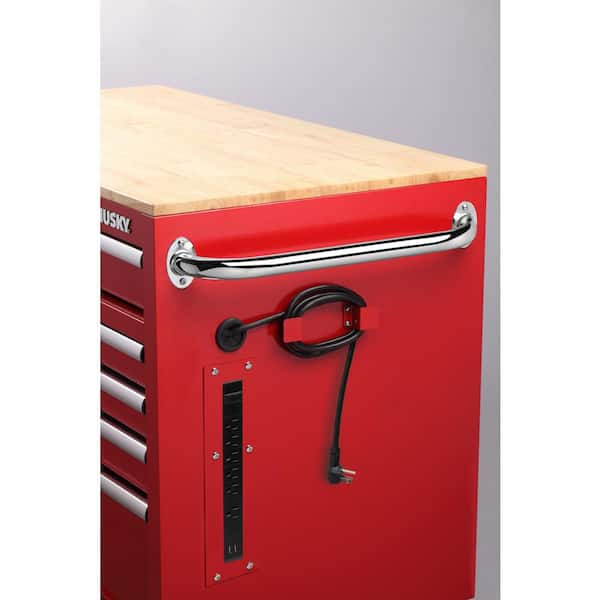 https://images.thdstatic.com/productImages/b0e35ea8-c101-48f4-b1d7-34c479ddb539/svn/gloss-red-with-silver-trim-husky-mobile-workbenches-h46mwc9rv2-1f_600.jpg